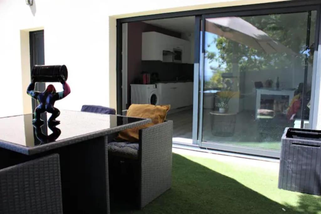 Appartement Tout Equipe En Rez-De-Jardin Entre Gard Et Ardeche Saint-Julien-de-Peyrolas Dış mekan fotoğraf